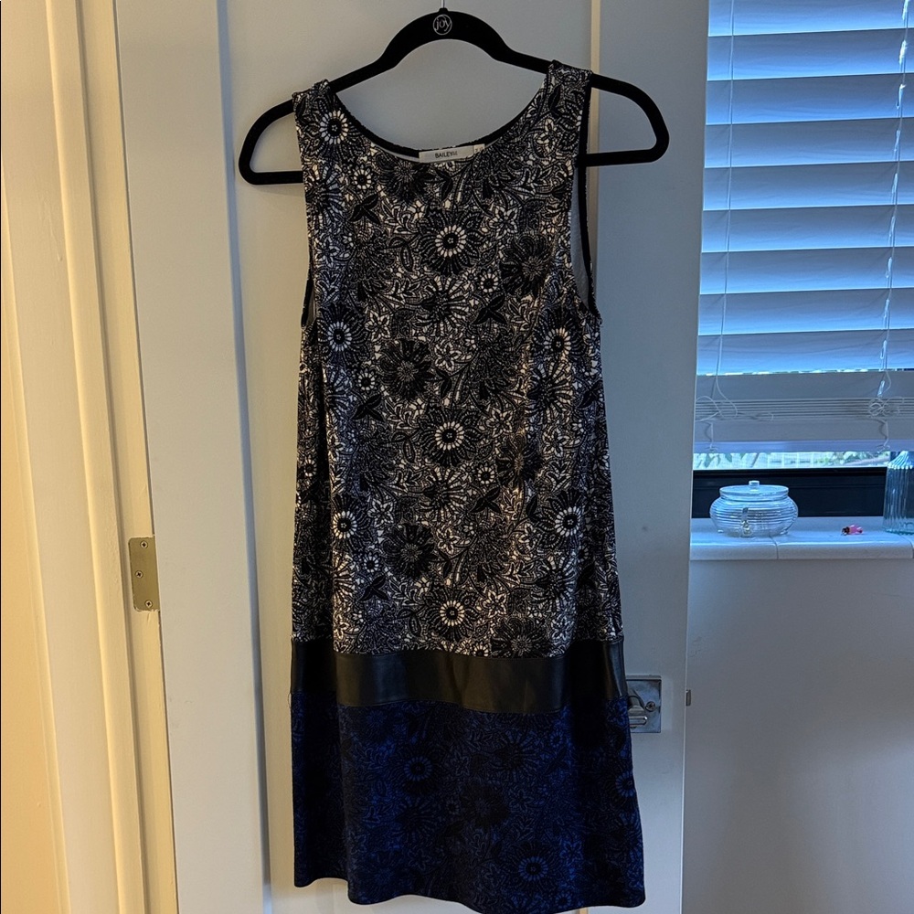 Bailey 44 Black and Navy Floral Shift Dress